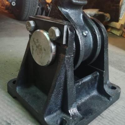 Кронштейн крепления оси балансира.