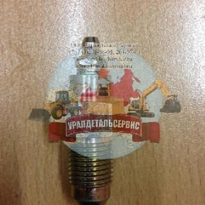 Масленка натяжения гусеницы 4255055 (косая)