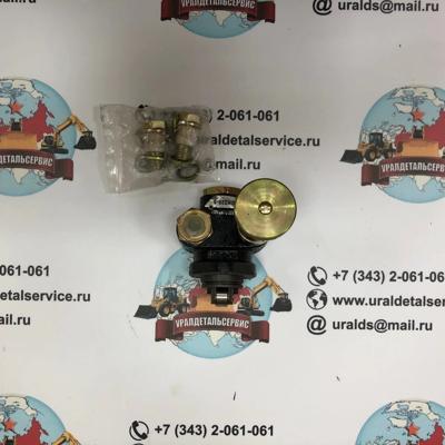 "Насос подкачки топлива Doosan 105220-6280 "
