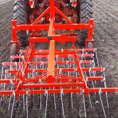 Штригельная борона для прополки чеснока