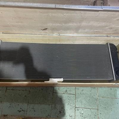 Радиатор охлаждения водяной 4650352 Hitachi 