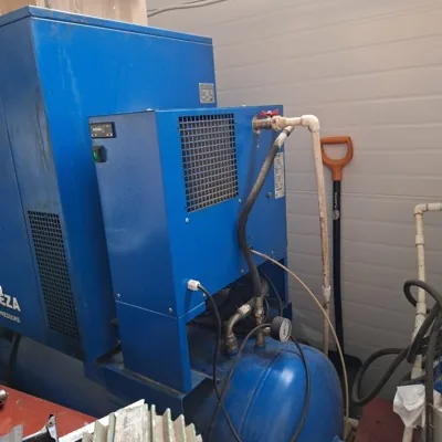 ПРОДАЁТСЯ КОМПРЕССОР ...