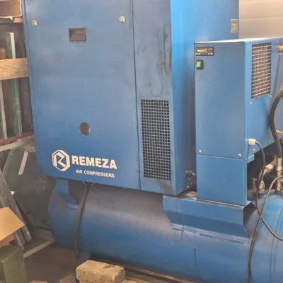 ПРОДАЁТСЯ КОМПРЕССОР ...