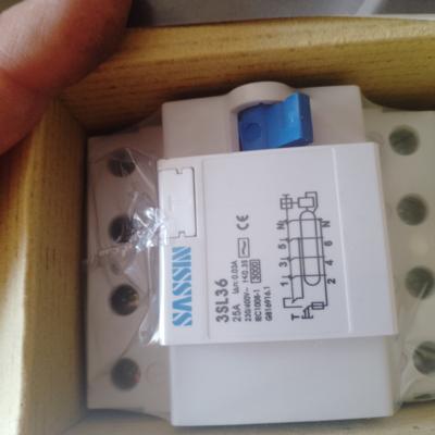 Продам, цена 2500 тенге. УЗО 4P (25A) 30 mA