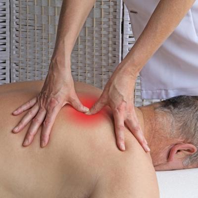 Массажист с выездом на дом🏠 Наличие массажного стола кушетки